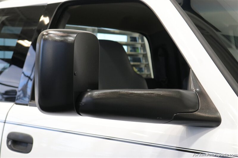 2001 Dodge Ram 3500 ST  1-OWNER* 5.9L HIGH OUTPUT* 6-SPEED MANUAL* NEVER HAD 5TH WHEEL OR GOOSENECK* NEW BF GOODRICH KO3 10-PLY TIRES* FULL FRESH SERVICE* PERFECT DASH - Photo 59 - Portland, OR 97230
