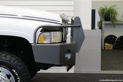 2001 Dodge Ram 3500 ST  1-OWNER* 5.9L HIGH OUTPUT* 6-SPEED MANUAL* NEVER HAD 5TH WHEEL OR GOOSENECK* NEW BF GOODRICH KO3 10-PLY TIRES* FULL FRESH SERVICE* PERFECT DASH - Photo 49 - Portland, OR 97230