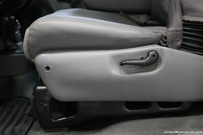 2001 Dodge Ram 3500 ST  1-OWNER* 5.9L HIGH OUTPUT* 6-SPEED MANUAL* NEVER HAD 5TH WHEEL OR GOOSENECK* NEW BF GOODRICH KO3 10-PLY TIRES* FULL FRESH SERVICE* PERFECT DASH - Photo 70 - Portland, OR 97230