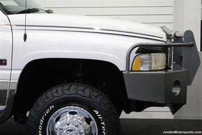 2001 Dodge Ram 3500 ST  1-OWNER* 5.9L HIGH OUTPUT* 6-SPEED MANUAL* NEVER HAD 5TH WHEEL OR GOOSENECK* NEW BF GOODRICH KO3 10-PLY TIRES* FULL FRESH SERVICE* PERFECT DASH - Photo 51 - Portland, OR 97230