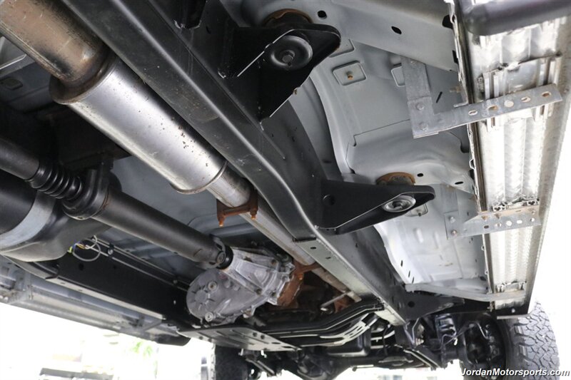 2001 Dodge Ram 3500 ST  1-OWNER* 5.9L HIGH OUTPUT* 6-SPEED MANUAL* NEVER HAD 5TH WHEEL OR GOOSENECK* NEW BF GOODRICH KO3 10-PLY TIRES* FULL FRESH SERVICE* PERFECT DASH - Photo 24 - Portland, OR 97230