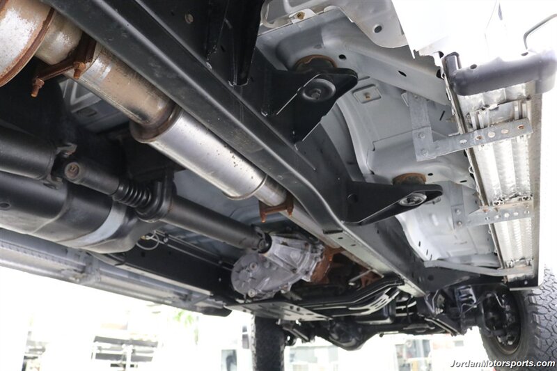 2001 Dodge Ram 3500 ST  1-OWNER* 5.9L HIGH OUTPUT* 6-SPEED MANUAL* NEVER HAD 5TH WHEEL OR GOOSENECK* NEW BF GOODRICH KO3 10-PLY TIRES* FULL FRESH SERVICE* PERFECT DASH - Photo 23 - Portland, OR 97230