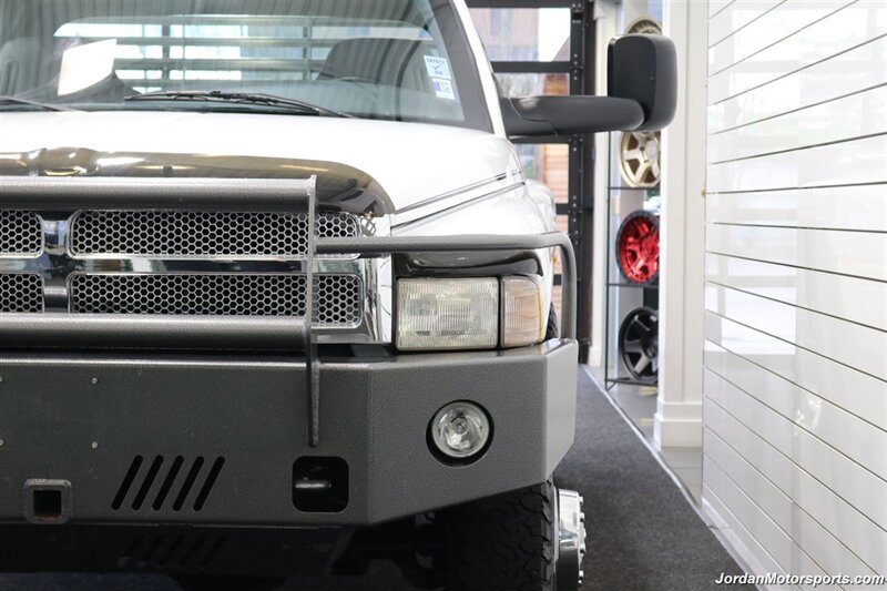 2001 Dodge Ram 3500 ST  1-OWNER* 5.9L HIGH OUTPUT* 6-SPEED MANUAL* NEVER HAD 5TH WHEEL OR GOOSENECK* NEW BF GOODRICH KO3 10-PLY TIRES* FULL FRESH SERVICE* PERFECT DASH - Photo 46 - Portland, OR 97230