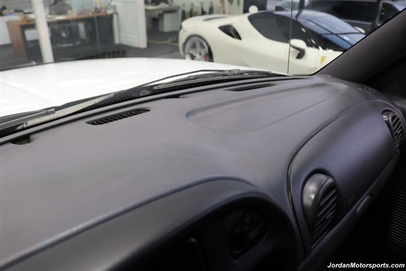 2001 Dodge Ram 3500 ST  1-OWNER* 5.9L HIGH OUTPUT* 6-SPEED MANUAL* NEVER HAD 5TH WHEEL OR GOOSENECK* NEW BF GOODRICH KO3 10-PLY TIRES* FULL FRESH SERVICE* PERFECT DASH - Photo 81 - Portland, OR 97230