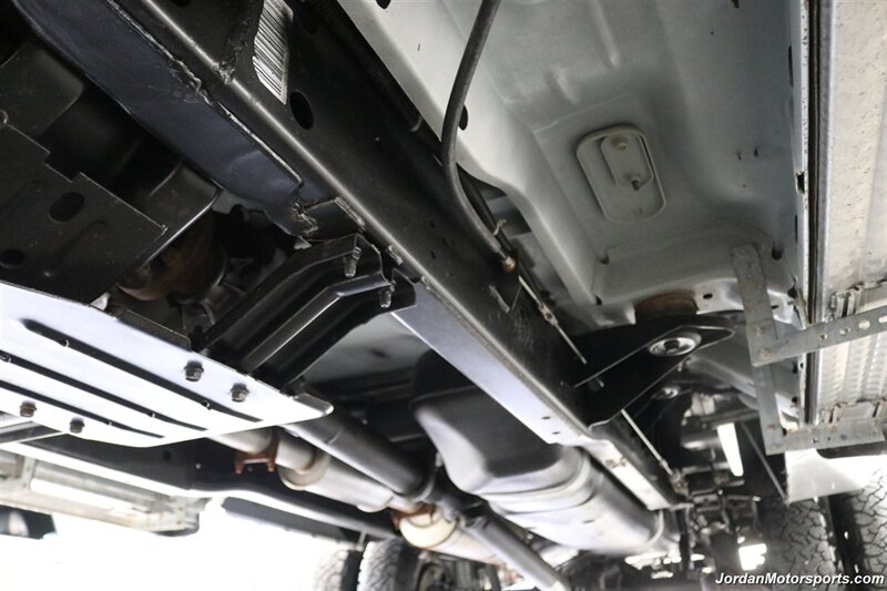 2001 Dodge Ram 3500 ST  1-OWNER* 5.9L HIGH OUTPUT* 6-SPEED MANUAL* NEVER HAD 5TH WHEEL OR GOOSENECK* NEW BF GOODRICH KO3 10-PLY TIRES* FULL FRESH SERVICE* PERFECT DASH - Photo 27 - Portland, OR 97230