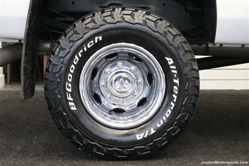 2001 Dodge Ram 3500 ST  1-OWNER* 5.9L HIGH OUTPUT* 6-SPEED MANUAL* NEVER HAD 5TH WHEEL OR GOOSENECK* NEW BF GOODRICH KO3 10-PLY TIRES* FULL FRESH SERVICE* PERFECT DASH - Photo 61 - Portland, OR 97230