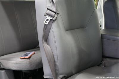 2001 Dodge Ram 3500 ST  1-OWNER* 5.9L HIGH OUTPUT* 6-SPEED MANUAL* NEVER HAD 5TH WHEEL OR GOOSENECK* NEW BF GOODRICH KO3 10-PLY TIRES* FULL FRESH SERVICE* PERFECT DASH - Photo 75 - Portland, OR 97230