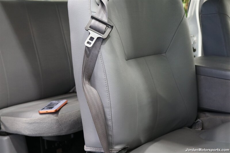 2001 Dodge Ram 3500 ST  1-OWNER* 5.9L HIGH OUTPUT* 6-SPEED MANUAL* NEVER HAD 5TH WHEEL OR GOOSENECK* NEW BF GOODRICH KO3 10-PLY TIRES* FULL FRESH SERVICE* PERFECT DASH - Photo 75 - Portland, OR 97230