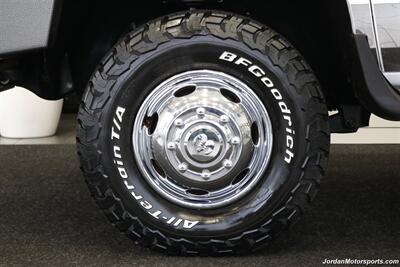 2001 Dodge Ram 3500 ST  1-OWNER* 5.9L HIGH OUTPUT* 6-SPEED MANUAL* NEVER HAD 5TH WHEEL OR GOOSENECK* NEW BF GOODRICH KO3 10-PLY TIRES* FULL FRESH SERVICE* PERFECT DASH - Photo 14 - Portland, OR 97230