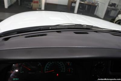 2001 Dodge Ram 3500 ST  1-OWNER* 5.9L HIGH OUTPUT* 6-SPEED MANUAL* NEVER HAD 5TH WHEEL OR GOOSENECK* NEW BF GOODRICH KO3 10-PLY TIRES* FULL FRESH SERVICE* PERFECT DASH - Photo 80 - Portland, OR 97230