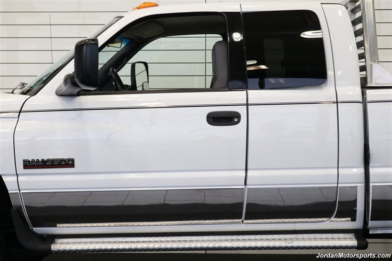 2001 Dodge Ram 3500 ST  1-OWNER* 5.9L HIGH OUTPUT* 6-SPEED MANUAL* NEVER HAD 5TH WHEEL OR GOOSENECK* NEW BF GOODRICH KO3 10-PLY TIRES* FULL FRESH SERVICE* PERFECT DASH - Photo 52 - Portland, OR 97230