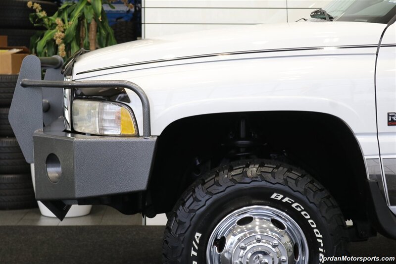 2001 Dodge Ram 3500 ST  1-OWNER* 5.9L HIGH OUTPUT* 6-SPEED MANUAL* NEVER HAD 5TH WHEEL OR GOOSENECK* NEW BF GOODRICH KO3 10-PLY TIRES* FULL FRESH SERVICE* PERFECT DASH - Photo 50 - Portland, OR 97230