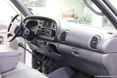 2001 Dodge Ram 3500 ST  1-OWNER* 5.9L HIGH OUTPUT* 6-SPEED MANUAL* NEVER HAD 5TH WHEEL OR GOOSENECK* NEW BF GOODRICH KO3 10-PLY TIRES* FULL FRESH SERVICE* PERFECT DASH - Photo 83 - Portland, OR 97230