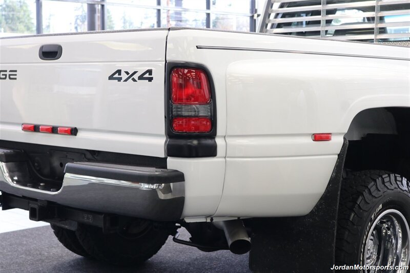 2001 Dodge Ram 3500 ST  1-OWNER* 5.9L HIGH OUTPUT* 6-SPEED MANUAL* NEVER HAD 5TH WHEEL OR GOOSENECK* NEW BF GOODRICH KO3 10-PLY TIRES* FULL FRESH SERVICE* PERFECT DASH - Photo 40 - Portland, OR 97230