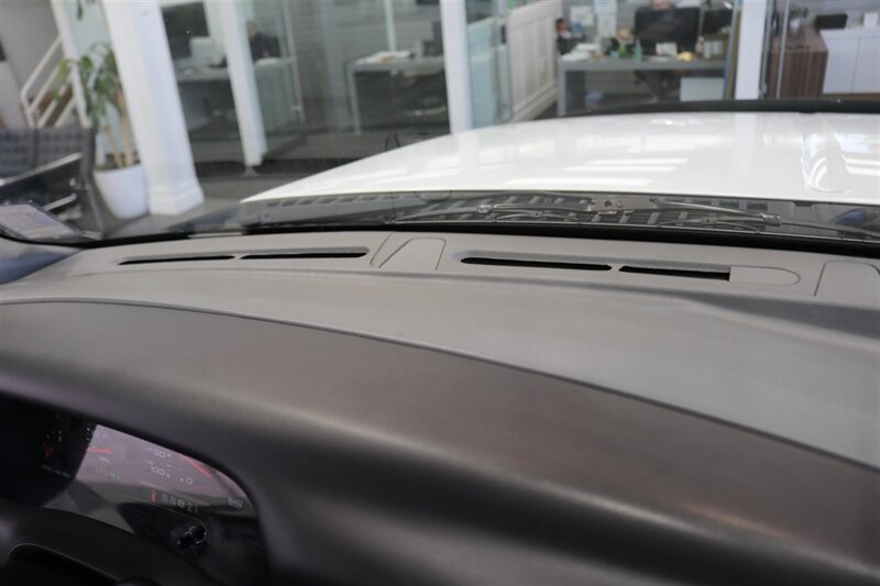 2002 Ford F-350 XLT  1-OWNER* 100% RUST FREE* 55K MLS ONLY* DEALER SERVICED SINCE NEW* NEW 35 " BFG KO3s W/ 3 " LEVEL LIFT & NEW BILSTEIN 5100s & DUAL BILSTEIN STEERING STABILIZERS*LINEX BED LINER*ALL BOOKS/MANUALS/KEYS - Photo 89 - Portland, OR 97230