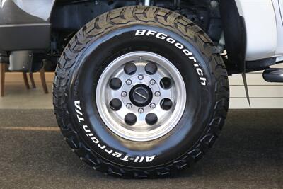 2002 Ford F-350 XLT  1-OWNER* 100% RUST FREE* 55K MLS ONLY* DEALER SERVICED SINCE NEW* NEW 35 " BFG KO3s W/ 3 " LEVEL LIFT & NEW BILSTEIN 5100s & DUAL BILSTEIN STEERING STABILIZERS*LINEX BED LINER*ALL BOOKS/MANUALS/KEYS - Photo 20 - Portland, OR 97230