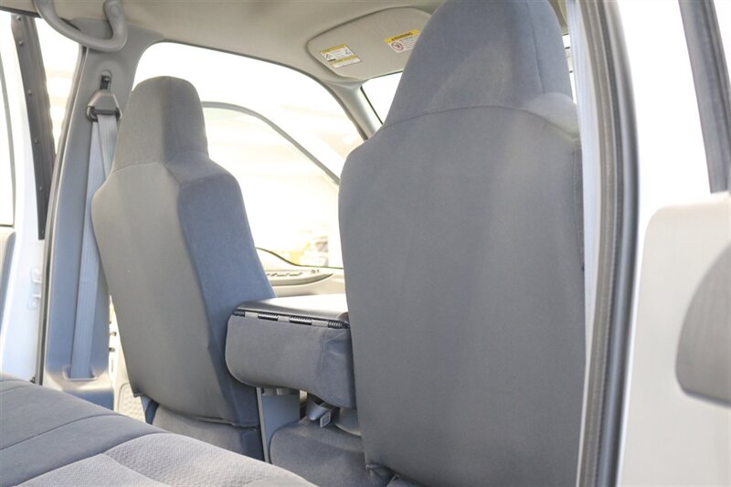 2002 Ford F-350 XLT  1-OWNER* 100% RUST FREE* 55K MLS ONLY* DEALER SERVICED SINCE NEW* NEW 35 " BFG KO3s W/ 3 " LEVEL LIFT & NEW BILSTEIN 5100s & DUAL BILSTEIN STEERING STABILIZERS*LINEX BED LINER*ALL BOOKS/MANUALS/KEYS - Photo 76 - Portland, OR 97230