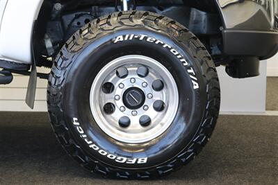 2002 Ford F-350 XLT  1-OWNER* 100% RUST FREE* 55K MLS ONLY* DEALER SERVICED SINCE NEW* NEW 35 " BFG KO3s W/ 3 " LEVEL LIFT & NEW BILSTEIN 5100s & DUAL BILSTEIN STEERING STABILIZERS*LINEX BED LINER*ALL BOOKS/MANUALS/KEYS - Photo 62 - Portland, OR 97230