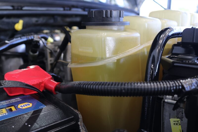 2002 Ford F-350 XLT  1-OWNER* 100% RUST FREE* 55K MLS ONLY* DEALER SERVICED SINCE NEW* NEW 35 " BFG KO3s W/ 3 " LEVEL LIFT & NEW BILSTEIN 5100s & DUAL BILSTEIN STEERING STABILIZERS*LINEX BED LINER*ALL BOOKS/MANUALS/KEYS - Photo 36 - Portland, OR 97230