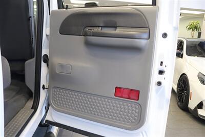 2002 Ford F-350 XLT  1-OWNER* 100% RUST FREE* 55K MLS ONLY* DEALER SERVICED SINCE NEW* NEW 35 " BFG KO3s W/ 3 " LEVEL LIFT & NEW BILSTEIN 5100s & DUAL BILSTEIN STEERING STABILIZERS*LINEX BED LINER*ALL BOOKS/MANUALS/KEYS - Photo 67 - Portland, OR 97230