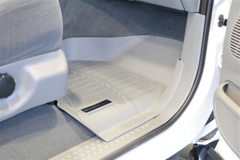 2002 Ford F-350 XLT  1-OWNER* 100% RUST FREE* 55K MLS ONLY* DEALER SERVICED SINCE NEW* NEW 35 " BFG KO3s W/ 3 " LEVEL LIFT & NEW BILSTEIN 5100s & DUAL BILSTEIN STEERING STABILIZERS*LINEX BED LINER*ALL BOOKS/MANUALS/KEYS - Photo 92 - Portland, OR 97230