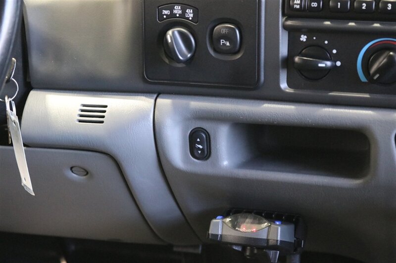 2002 Ford F-350 XLT  1-OWNER* 100% RUST FREE* 55K MLS ONLY* DEALER SERVICED SINCE NEW* NEW 35 " BFG KO3s W/ 3 " LEVEL LIFT & NEW BILSTEIN 5100s & DUAL BILSTEIN STEERING STABILIZERS*LINEX BED LINER*ALL BOOKS/MANUALS/KEYS - Photo 90 - Portland, OR 97230