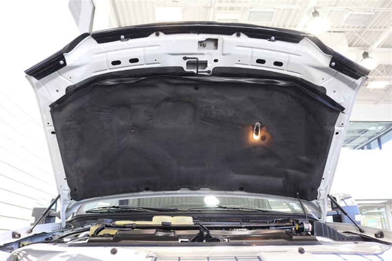 2002 Ford F-350 XLT  1-OWNER* 100% RUST FREE* 55K MLS ONLY* DEALER SERVICED SINCE NEW* NEW 35 " BFG KO3s W/ 3 " LEVEL LIFT & NEW BILSTEIN 5100s & DUAL BILSTEIN STEERING STABILIZERS*LINEX BED LINER*ALL BOOKS/MANUALS/KEYS - Photo 37 - Portland, OR 97230