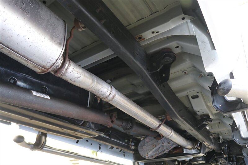 2002 Ford F-350 XLT  1-OWNER* 100% RUST FREE* 55K MLS ONLY* DEALER SERVICED SINCE NEW* NEW 35 " BFG KO3s W/ 3 " LEVEL LIFT & NEW BILSTEIN 5100s & DUAL BILSTEIN STEERING STABILIZERS*LINEX BED LINER*ALL BOOKS/MANUALS/KEYS - Photo 26 - Portland, OR 97230