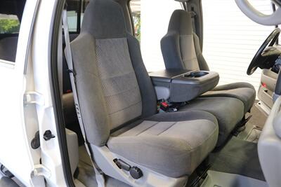 2002 Ford F-350 XLT  1-OWNER* 100% RUST FREE* 55K MLS ONLY* DEALER SERVICED SINCE NEW* NEW 35 " BFG KO3s W/ 3 " LEVEL LIFT & NEW BILSTEIN 5100s & DUAL BILSTEIN STEERING STABILIZERS*LINEX BED LINER*ALL BOOKS/MANUALS/KEYS - Photo 17 - Portland, OR 97230