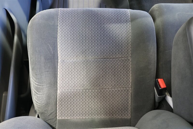 2002 Ford F-350 XLT  1-OWNER* 100% RUST FREE* 55K MLS ONLY* DEALER SERVICED SINCE NEW* NEW 35 " BFG KO3s W/ 3 " LEVEL LIFT & NEW BILSTEIN 5100s & DUAL BILSTEIN STEERING STABILIZERS*LINEX BED LINER*ALL BOOKS/MANUALS/KEYS - Photo 74 - Portland, OR 97230