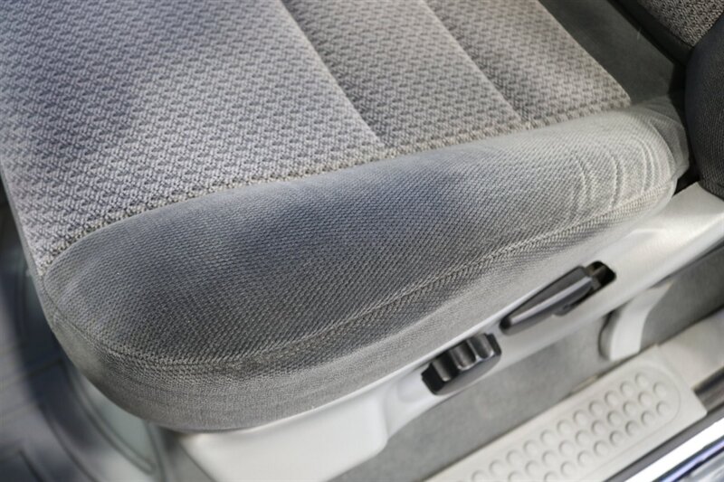 2002 Ford F-350 XLT  1-OWNER* 100% RUST FREE* 55K MLS ONLY* DEALER SERVICED SINCE NEW* NEW 35 " BFG KO3s W/ 3 " LEVEL LIFT & NEW BILSTEIN 5100s & DUAL BILSTEIN STEERING STABILIZERS*LINEX BED LINER*ALL BOOKS/MANUALS/KEYS - Photo 72 - Portland, OR 97230