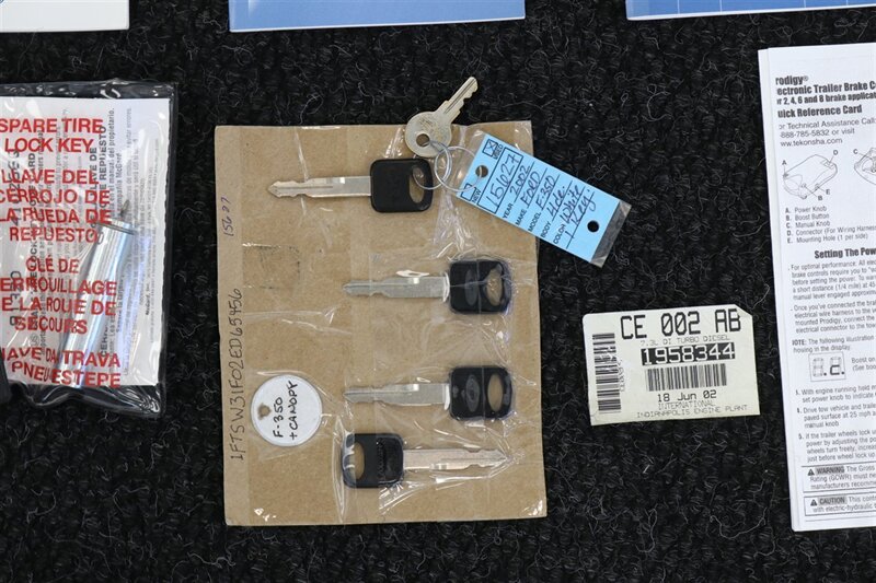 2002 Ford F-350 XLT  1-OWNER* 100% RUST FREE* 55K MLS ONLY* DEALER SERVICED SINCE NEW* NEW 35 " BFG KO3s W/ 3 " LEVEL LIFT & NEW BILSTEIN 5100s & DUAL BILSTEIN STEERING STABILIZERS*LINEX BED LINER*ALL BOOKS/MANUALS/KEYS - Photo 93 - Portland, OR 97230