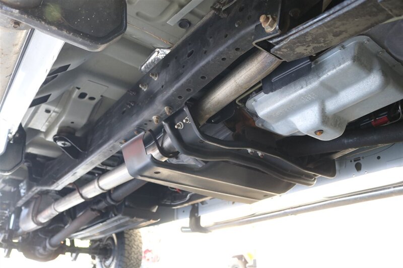 2002 Ford F-350 XLT  1-OWNER* 100% RUST FREE* 55K MLS ONLY* DEALER SERVICED SINCE NEW* NEW 35 " BFG KO3s W/ 3 " LEVEL LIFT & NEW BILSTEIN 5100s & DUAL BILSTEIN STEERING STABILIZERS*LINEX BED LINER*ALL BOOKS/MANUALS/KEYS - Photo 25 - Portland, OR 97230