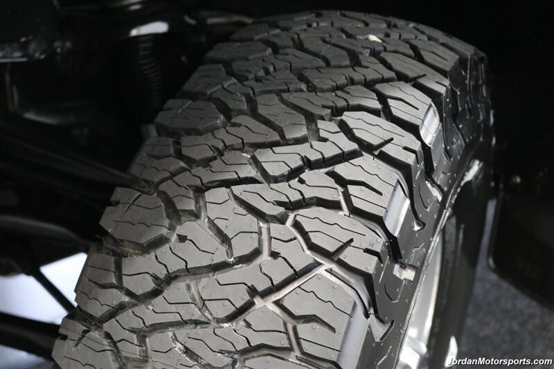 2007 Chevrolet Silverado 3500 Classic LT3 100% RUST FREE* NEVER HAD 5TH WHEEL OR GOOSNECK* NEW 2.5 " LEVEL KIT W/ BILSTEIN 5100 SHOCKS* NEW 33 " BFG KO3 10-PLY TIRES* MOON ROOF* MATCHING CANOPY* NEW BATTERIES - Photo 49 - Portland, OR 97230