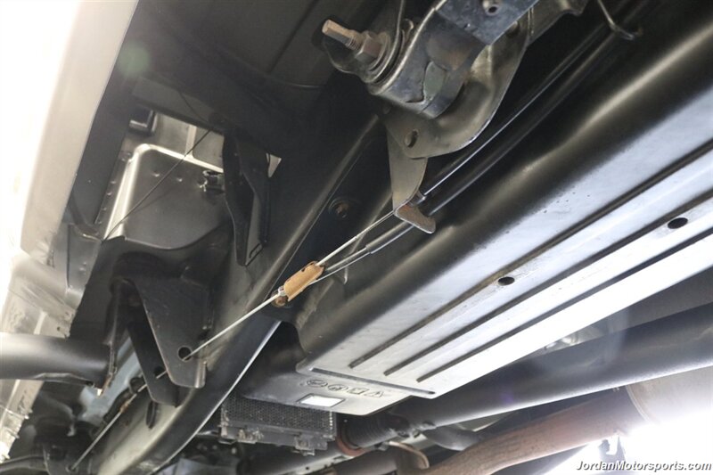 2007 Chevrolet Silverado 3500 Classic LT3 100% RUST FREE* NEVER HAD 5TH WHEEL OR GOOSNECK* NEW 2.5 " LEVEL KIT W/ BILSTEIN 5100 SHOCKS* NEW 33 " BFG KO3 10-PLY TIRES* MOON ROOF* MATCHING CANOPY* NEW BATTERIES - Photo 30 - Portland, OR 97230