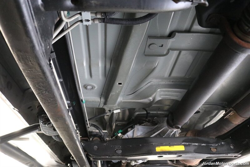 2007 Chevrolet Silverado 3500 Classic LT3 100% RUST FREE* NEVER HAD 5TH WHEEL OR GOOSNECK* NEW 2.5 " LEVEL KIT W/ BILSTEIN 5100 SHOCKS* NEW 33 " BFG KO3 10-PLY TIRES* MOON ROOF* MATCHING CANOPY* NEW BATTERIES - Photo 27 - Portland, OR 97230