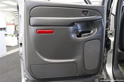 2007 Chevrolet Silverado 3500 Classic LT3 100% RUST FREE* NEVER HAD 5TH WHEEL OR GOOSNECK* NEW 2.5 " LEVEL KIT W/ BILSTEIN 5100 SHOCKS* NEW 33 " BFG KO3 10-PLY TIRES* MOON ROOF* MATCHING CANOPY* NEW BATTERIES - Photo 74 - Portland, OR 97230