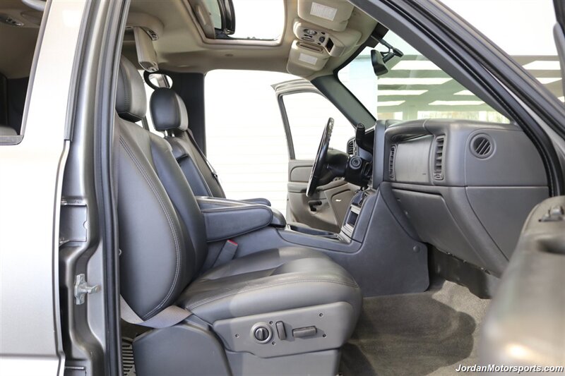 2007 Chevrolet Silverado 3500 Classic LT3 100% RUST FREE* NEVER HAD 5TH WHEEL OR GOOSNECK* NEW 2.5 " LEVEL KIT W/ BILSTEIN 5100 SHOCKS* NEW 33 " BFG KO3 10-PLY TIRES* MOON ROOF* MATCHING CANOPY* NEW BATTERIES - Photo 69 - Portland, OR 97230