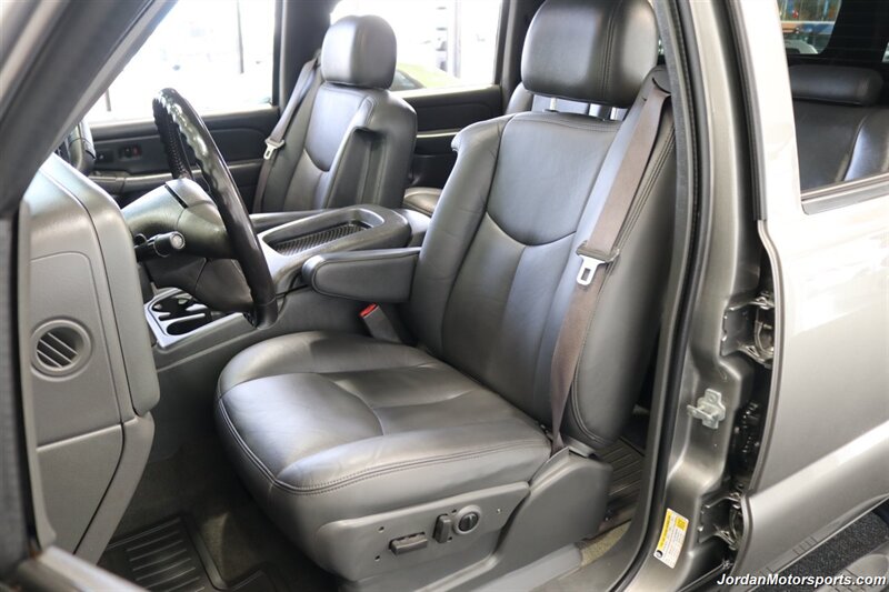 2007 Chevrolet Silverado 3500 Classic LT3 100% RUST FREE* NEVER HAD 5TH WHEEL OR GOOSNECK* NEW 2.5 " LEVEL KIT W/ BILSTEIN 5100 SHOCKS* NEW 33 " BFG KO3 10-PLY TIRES* MOON ROOF* MATCHING CANOPY* NEW BATTERIES - Photo 18 - Portland, OR 97230