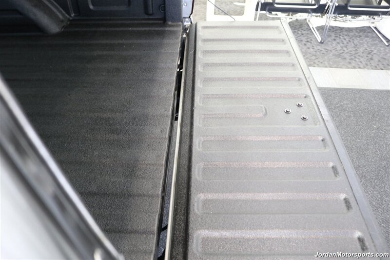 2007 Chevrolet Silverado 3500 Classic LT3 100% RUST FREE* NEVER HAD 5TH WHEEL OR GOOSNECK* NEW 2.5 " LEVEL KIT W/ BILSTEIN 5100 SHOCKS* NEW 33 " BFG KO3 10-PLY TIRES* MOON ROOF* MATCHING CANOPY* NEW BATTERIES - Photo 45 - Portland, OR 97230