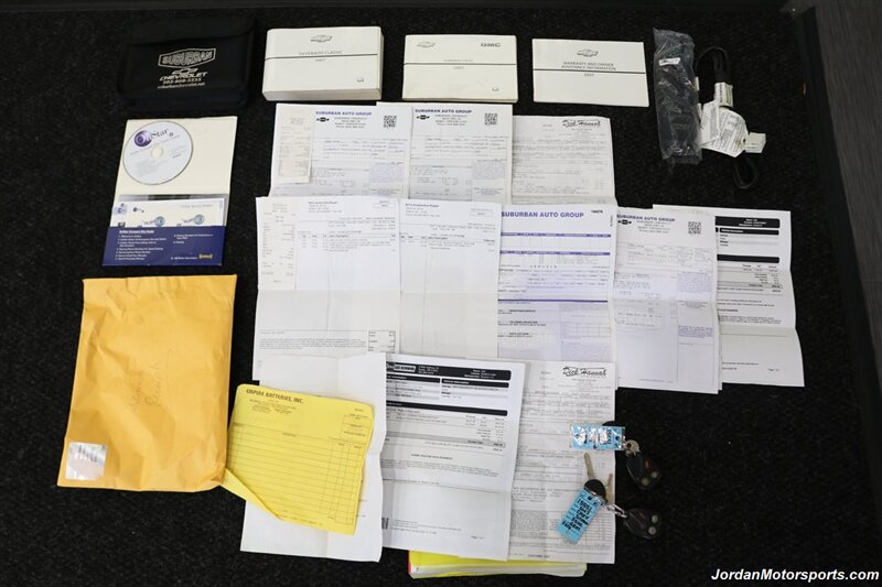 2007 Chevrolet Silverado 3500 Classic LT3 100% RUST FREE* NEVER HAD 5TH WHEEL OR GOOSNECK* NEW 2.5 " LEVEL KIT W/ BILSTEIN 5100 SHOCKS* NEW 33 " BFG KO3 10-PLY TIRES* MOON ROOF* MATCHING CANOPY* NEW BATTERIES - Photo 16 - Portland, OR 97230