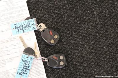 2007 Chevrolet Silverado 3500 Classic LT3 100% RUST FREE* NEVER HAD 5TH WHEEL OR GOOSNECK* NEW 2.5 " LEVEL KIT W/ BILSTEIN 5100 SHOCKS* NEW 33 " BFG KO3 10-PLY TIRES* MOON ROOF* MATCHING CANOPY* NEW BATTERIES - Photo 94 - Portland, OR 97230