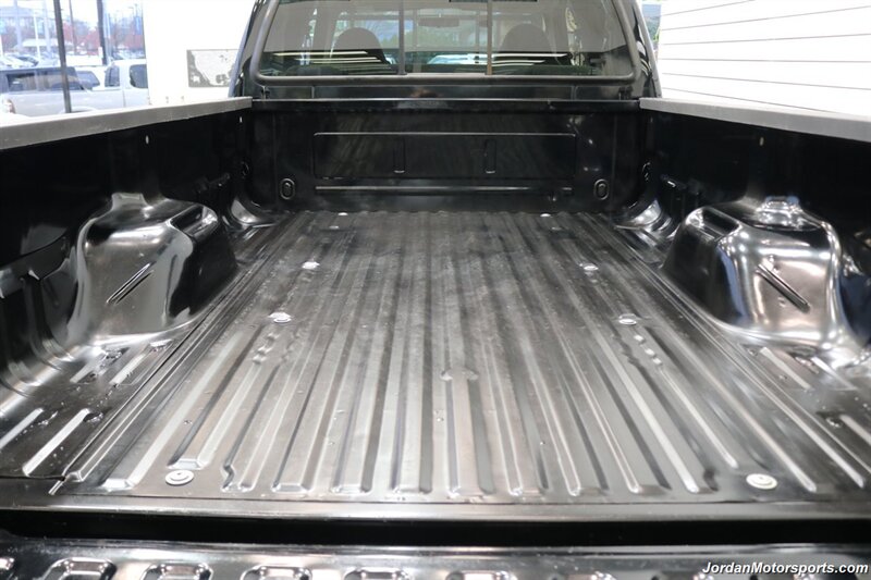 2001 Ford F-350 XLT 6-SPEED MANUAL TRANSMISSION* 7.3L WITH ONLY 91K MLS* 1-TON 4X4* 100% RUST & CORROSION FREE* 100% STOCK* FULLY SERVICED* NEVER HAD 5TH WHEEL OR GOOSENECK* ALL ORIGINAL BOOKS & KEYS - Photo 46 - Portland, OR 97230