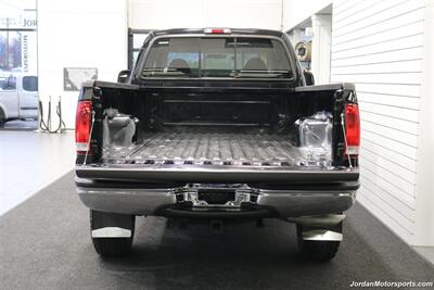2001 Ford F-350 XLT 6-SPEED MANUAL TRANSMISSION* 7.3L WITH ONLY 91K MLS* 1-TON 4X4* 100% RUST & CORROSION FREE* 100% STOCK* FULLY SERVICED* NEVER HAD 5TH WHEEL OR GOOSENECK* ALL ORIGINAL BOOKS & KEYS - Photo 13 - Portland, OR 97230