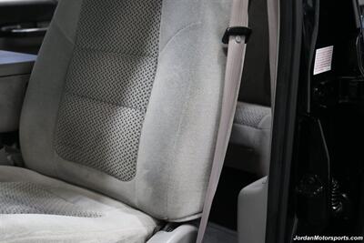 2001 Ford F-350 XLT 6-SPEED MANUAL TRANSMISSION* 7.3L WITH ONLY 91K MLS* 1-TON 4X4* 100% RUST & CORROSION FREE* 100% STOCK* FULLY SERVICED* NEVER HAD 5TH WHEEL OR GOOSENECK* ALL ORIGINAL BOOKS & KEYS - Photo 74 - Portland, OR 97230