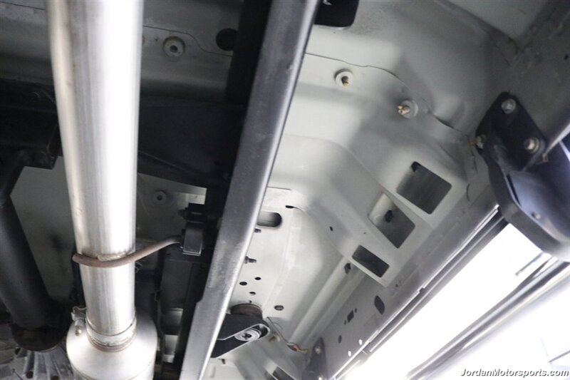 2001 Ford F-350 XLT 6-SPEED MANUAL TRANSMISSION* 7.3L WITH ONLY 91K MLS* 1-TON 4X4* 100% RUST & CORROSION FREE* 100% STOCK* FULLY SERVICED* NEVER HAD 5TH WHEEL OR GOOSENECK* ALL ORIGINAL BOOKS & KEYS - Photo 22 - Portland, OR 97230