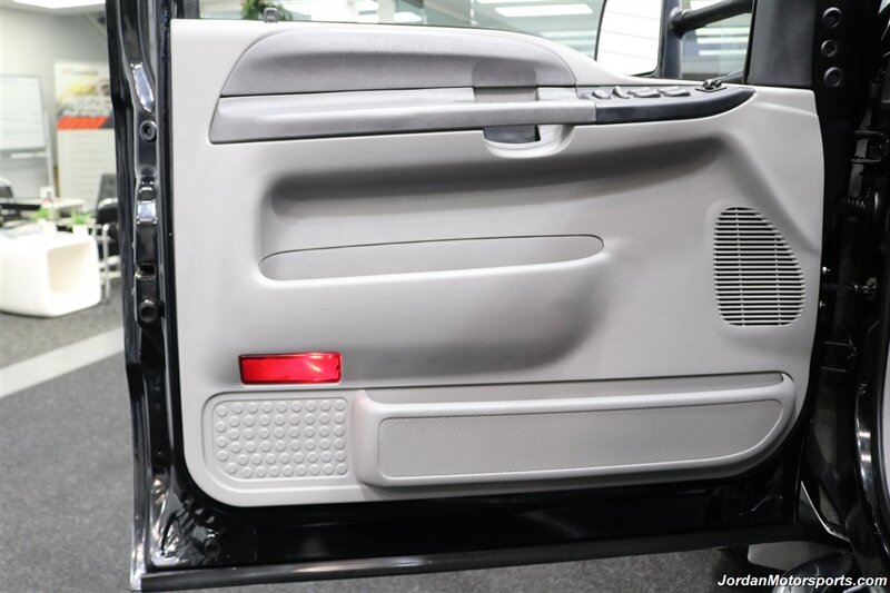 2001 Ford F-350 XLT 6-SPEED MANUAL TRANSMISSION* 7.3L WITH ONLY 91K MLS* 1-TON 4X4* 100% RUST & CORROSION FREE* 100% STOCK* FULLY SERVICED* NEVER HAD 5TH WHEEL OR GOOSENECK* ALL ORIGINAL BOOKS & KEYS - Photo 66 - Portland, OR 97230