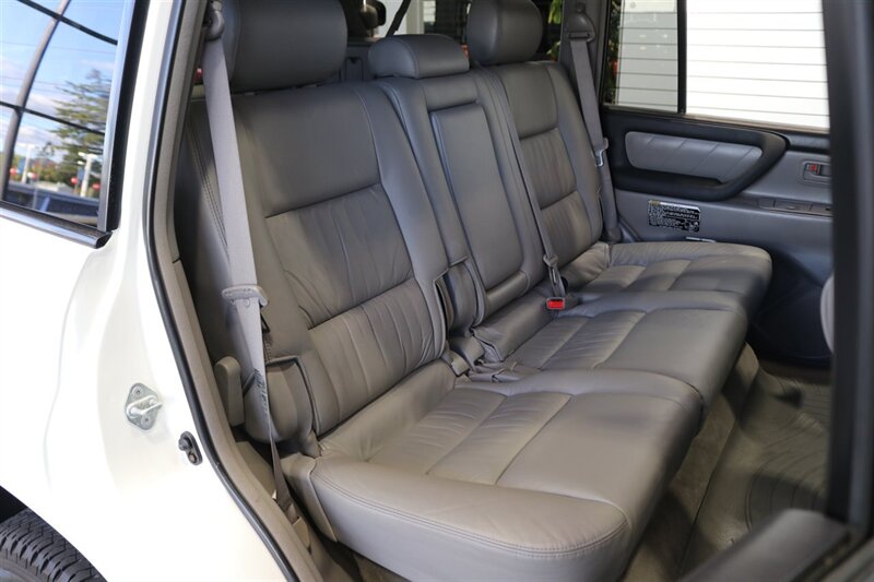 2004 Toyota Land Cruiser 1-OWNER* 100% RUST FREE* NEW OLD MAN EMU LIFT W/ FOX SHOCKS* ARB BUMPER PAINT MATCHED* NEW TIMING BELT-WATER PUMP-TUNE UP-BRAKES-ROTORS-EVERY FLUID* ALL RECORDS SINCE NEW* - Photo 86 - Portland, OR 97230