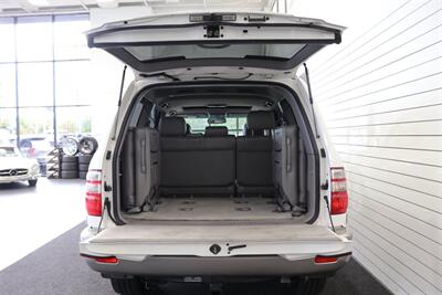 2004 Toyota Land Cruiser 1-OWNER* 100% RUST FREE* NEW OLD MAN EMU LIFT W/ FOX SHOCKS* ARB BUMPER PAINT MATCHED* NEW TIMING BELT-WATER PUMP-TUNE UP-BRAKES-ROTORS-EVERY FLUID* ALL RECORDS SINCE NEW* - Photo 16 - Portland, OR 97230