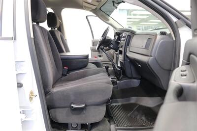 2005 Dodge Ram 2500 SLT  5.9L HO W/ 6-SPEED MANUAL* NEW 3 " LEVEL KIT W/ BILSTEIN 5100 SHOCKS* NEW BLUE TOP STEERING BOX W/ BALL JOINTS* NEW BFG KO3 10-PLYS* SPRAY IN BED LINER* NEVER HAS 5TH WHEEL OR GOOSENECK - Photo 77 - Portland, OR 97230